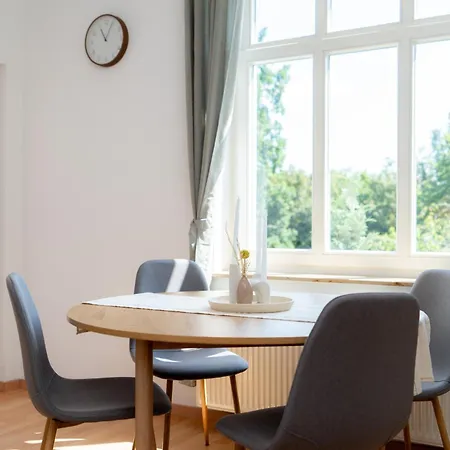Cozy With Cinema & Balcony Apartamento *